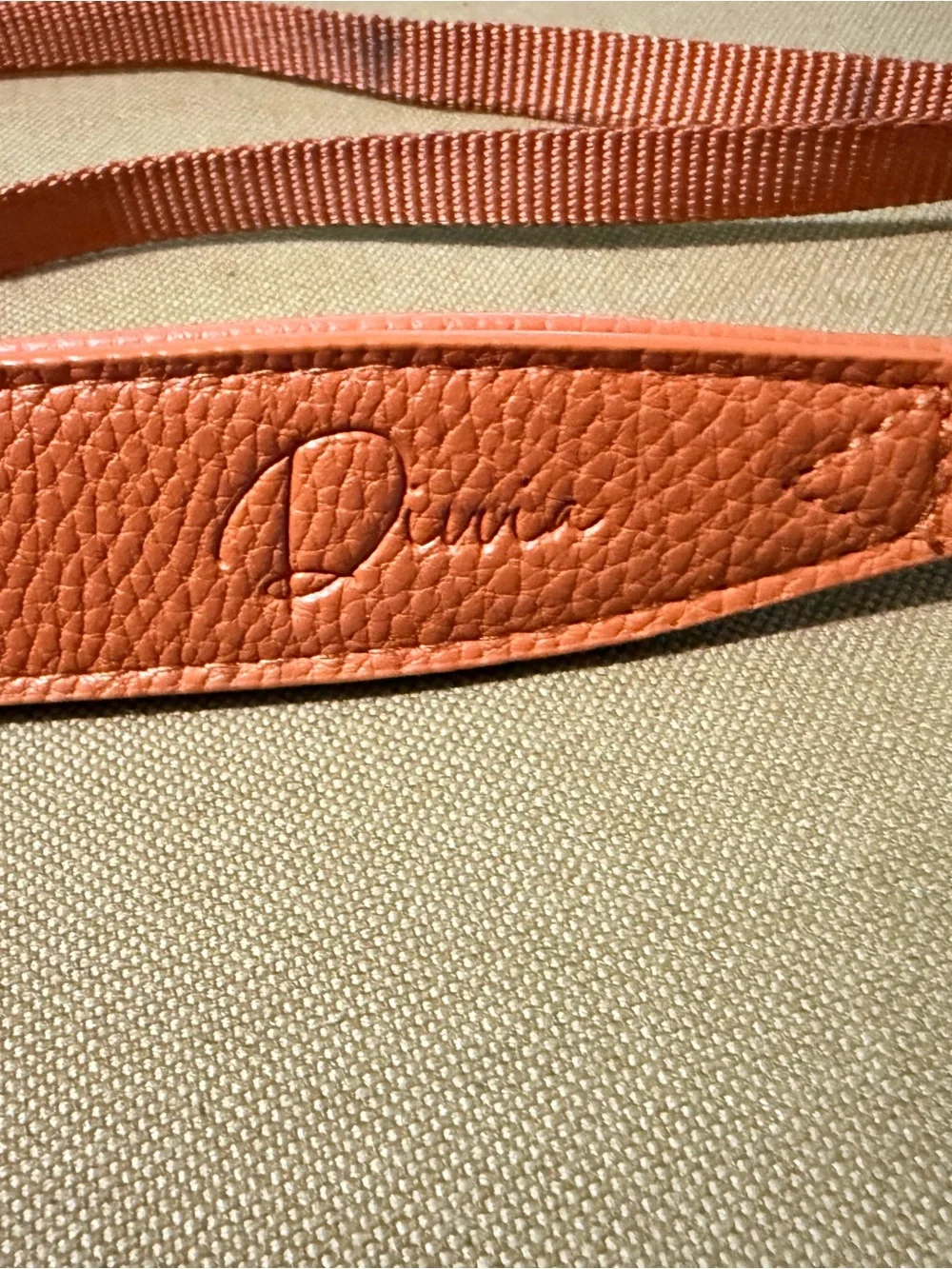 Duvvia Vegan Leather Camera Strap with Embossed Script